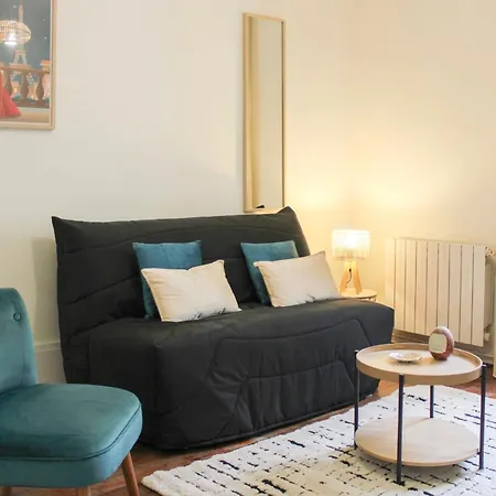Comfort And Calm At The Gateway To Paris